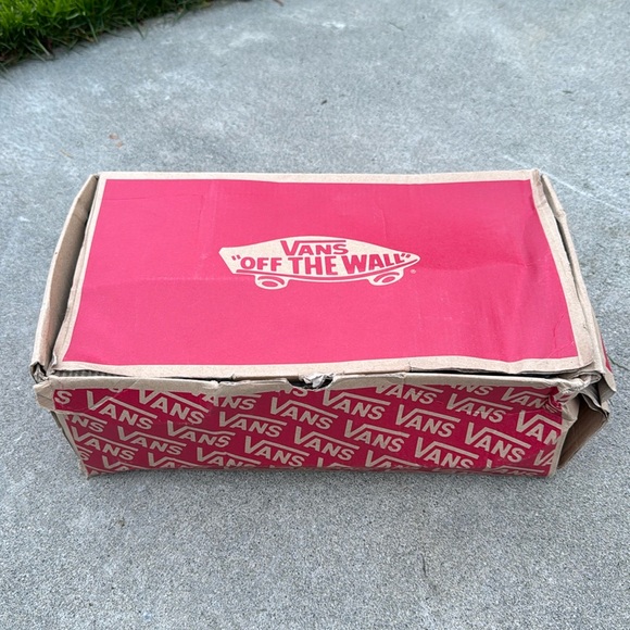 NIB Vans Era CA Lace Up Sneakers - Picture 13 of 16